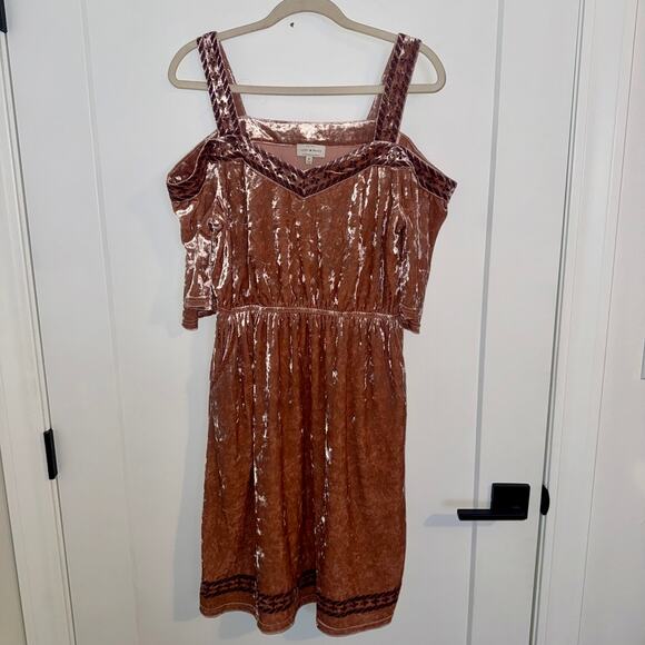 Lucky Brand Velvet Dress Medium Cold Shoulder Sleeves Side Pockets Soft - Picture 1 of 8